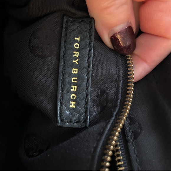 Tory Burch All T Elegant Black Leather Handbag Satchel - Picture 9 of 13